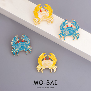 王俊凯同款小螃蟹胸针金属徽章个性创意衣服包包装饰勋章挂件配饰