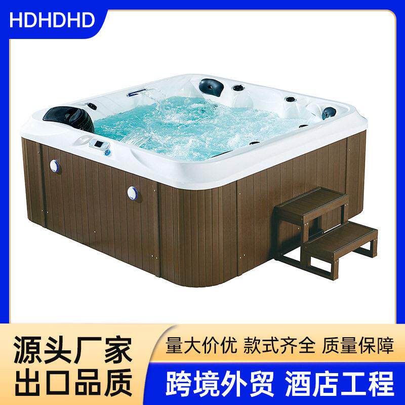 别墅SPA户外按摩浴缸亚克力多人智能恒温花园露台大豪华恒温浴缸