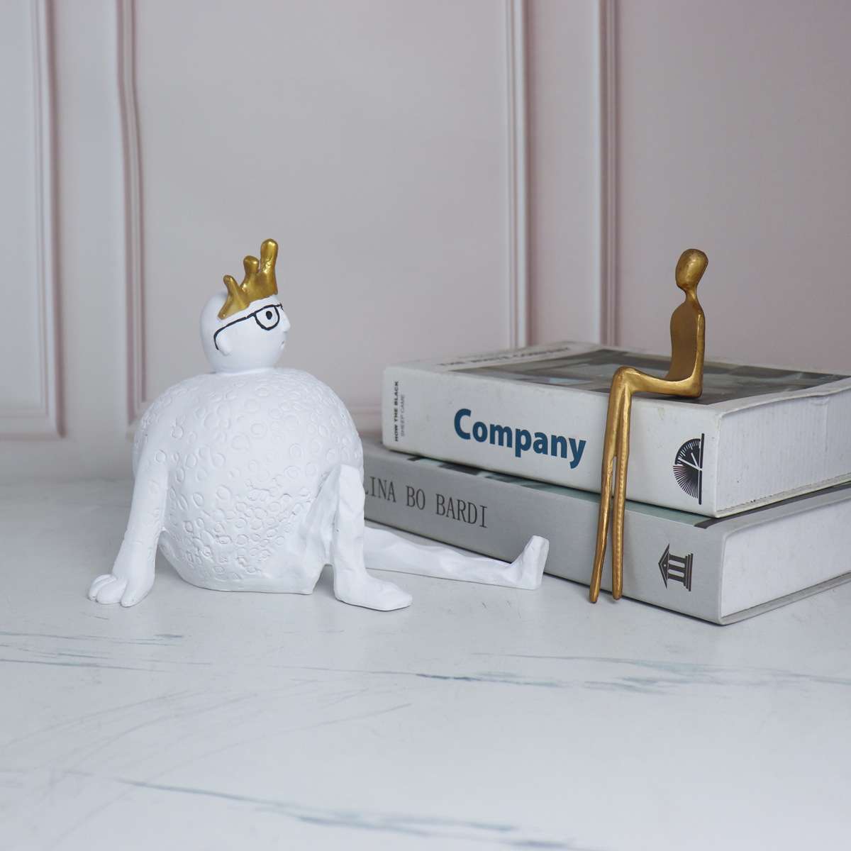 现代简约家居人物树脂雕塑创意样板房间软装小人摆件装饰品轻奢风