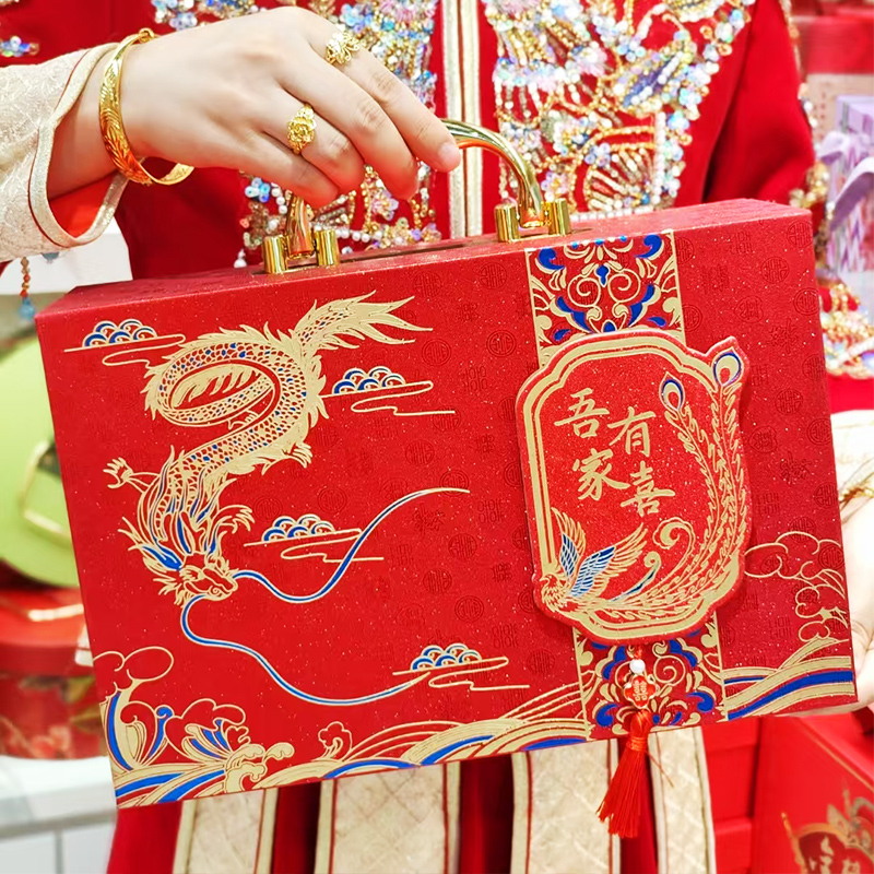 结婚彩礼现金礼盒礼金箱订婚布置