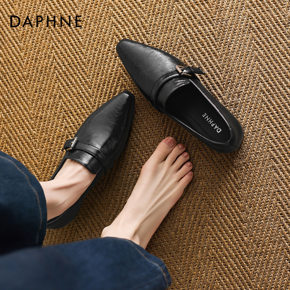 达芙妮尖头小皮鞋女款2026新款春季黑色通勤乐福鞋粗跟豆豆鞋女鞋,女鞋,乐福鞋（豆豆鞋）,淘宝优惠券,粉丝福利购,淘宝优惠卷