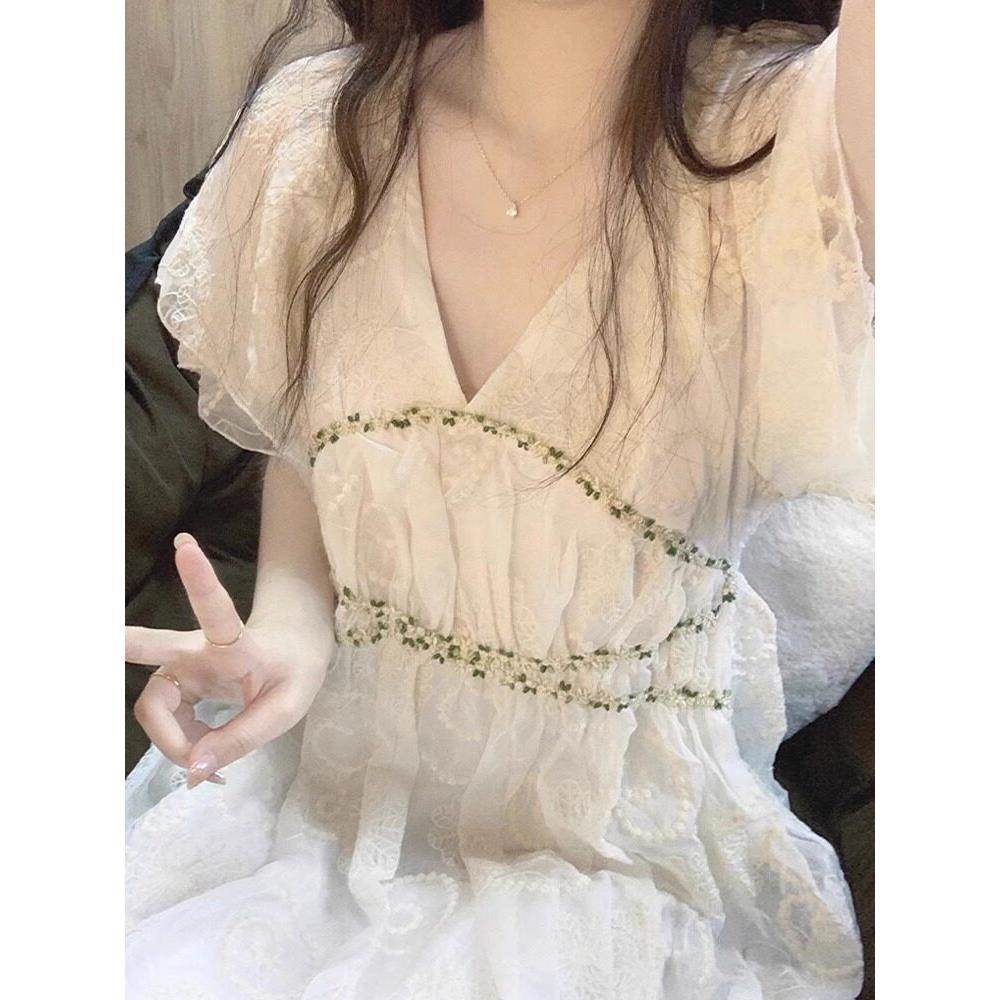 欧洲站2025夏季高级感别致绝美超仙长裙子显瘦v领白色蕾丝连衣裙