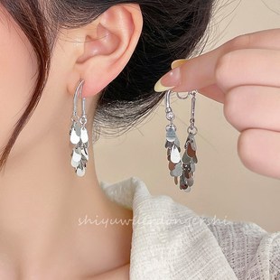 极简小众高级感金属亮片流苏耳钉女时尚百搭冷淡蚊香盘无耳洞耳夹