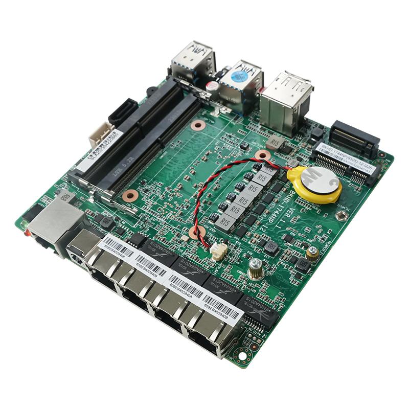 控12181代1U215U五倍核心i5-1235 i7-1心265U十核软路由主板12cm