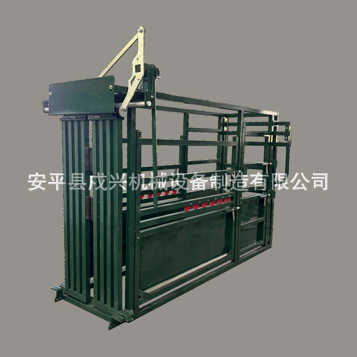 可拆装新型保定架热镀锌管焊接喷塑室外使用自锁夹牛脖子