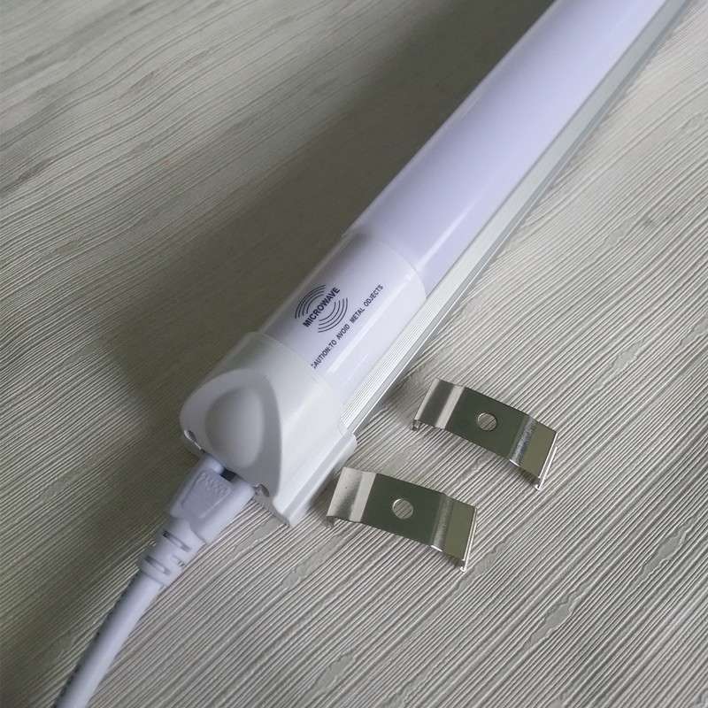 Ｔ8一体化微波感应ＬＥＤ灯管IP55防护