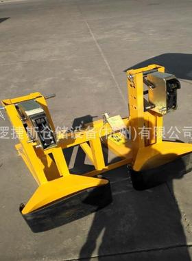 双油桶夹具鹰嘴油桶夹卸桶器搬运夹具双桶抓桶器塑料桶铁桶夹子