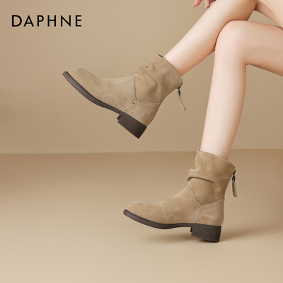 达芙妮堆堆短靴女新疆旅游草原