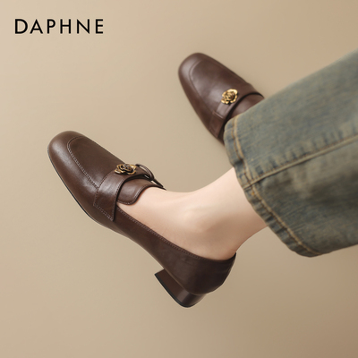 达芙妮乐福鞋女单鞋英伦风山茶花