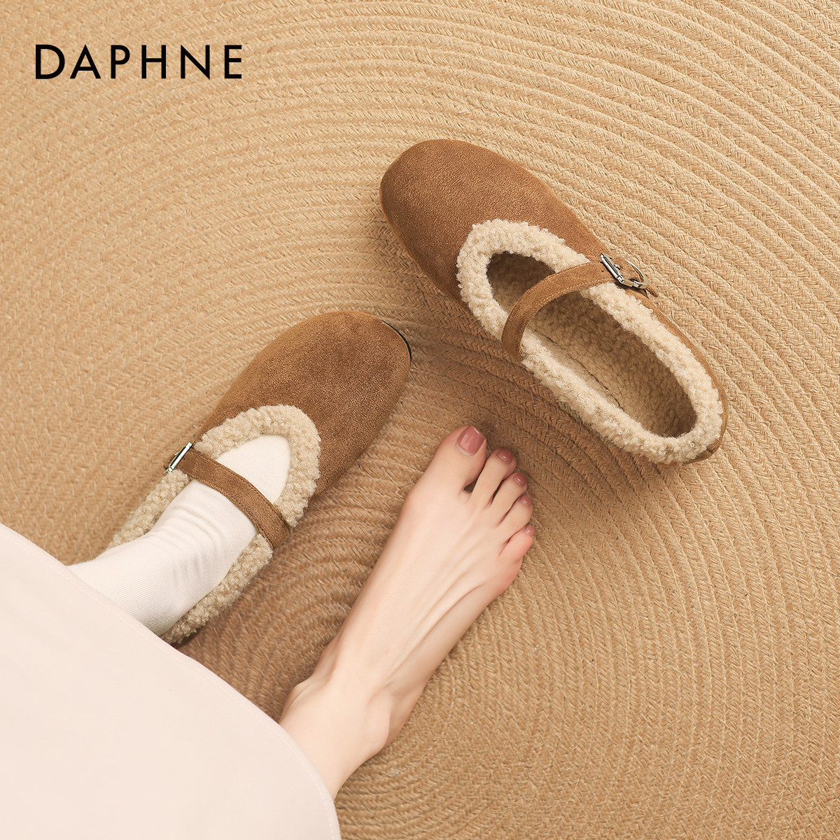 达芙妮加绒雪地靴女2026新款冬季保暖玛丽珍鞋平底勃肯毛毛鞋棉鞋,女鞋,时尚雪地靴,淘宝优惠券,粉丝福利购,淘宝优惠卷