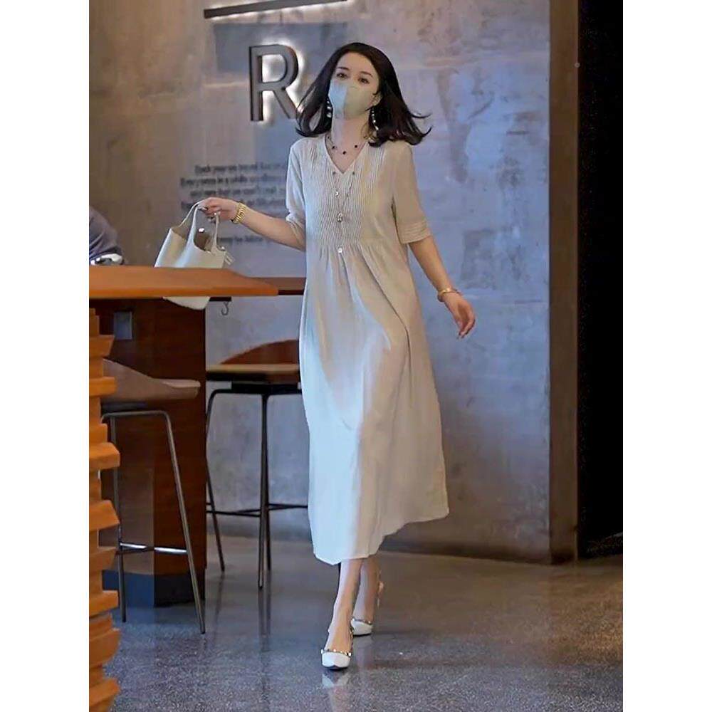 欧洲站白2025夏季式女神范宽松显瘦色连衣裙子法女海边长度假4327