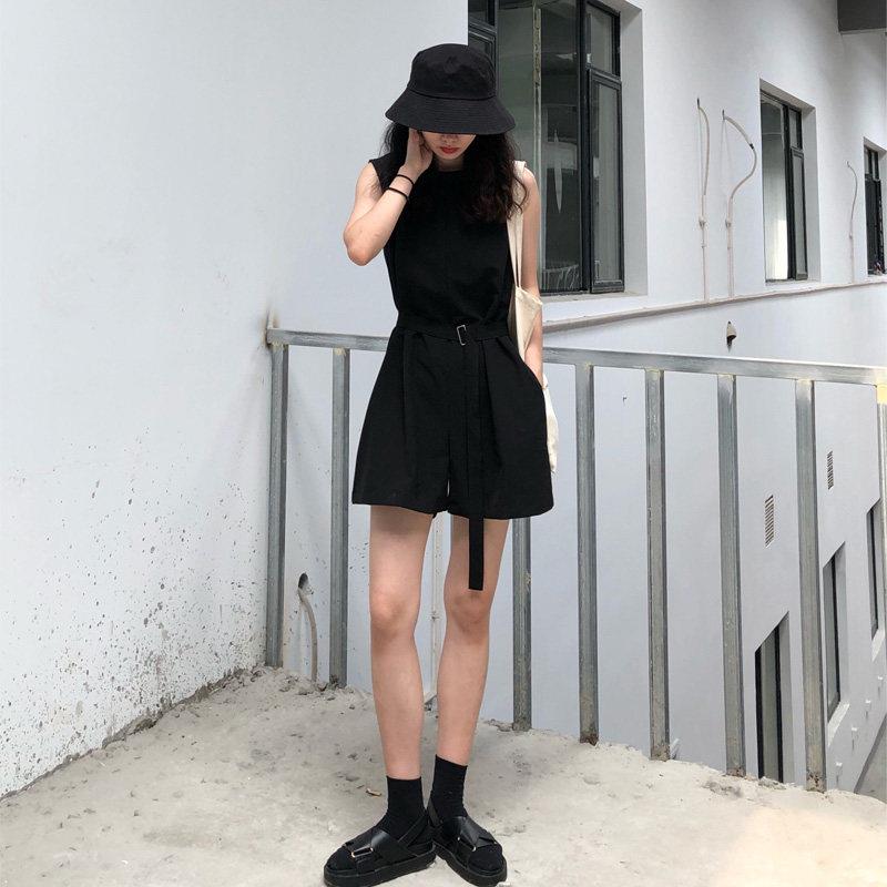 欧洲2025件夏季新站款小个短子网FG9457红炸街裤套装女高级感上衣