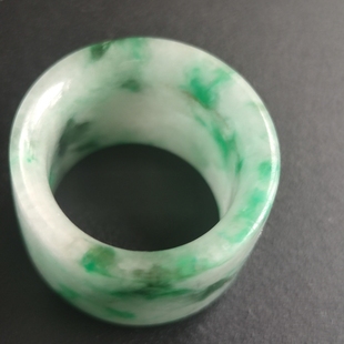 清代老翡翠扳指一个古玩古董老古玉器收藏品