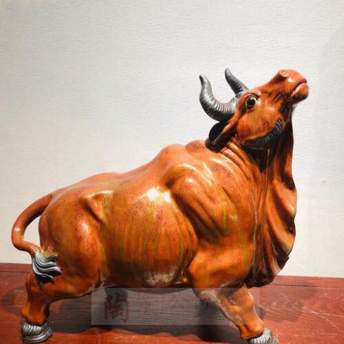 家居装饰品客厅湾生肖摆件冲气促招财公仔陶瓷牛礼品天石工艺品