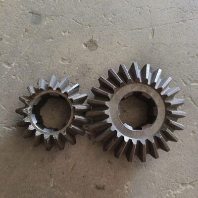 23407潍坊一套伞齿内齿1孔旋耕机齿