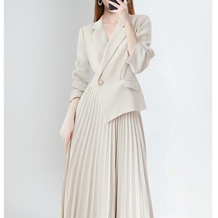 女装 2022法式 微胖mm西装 新款 高级感显瘦拼接百褶裙 连衣裙秋装 大码