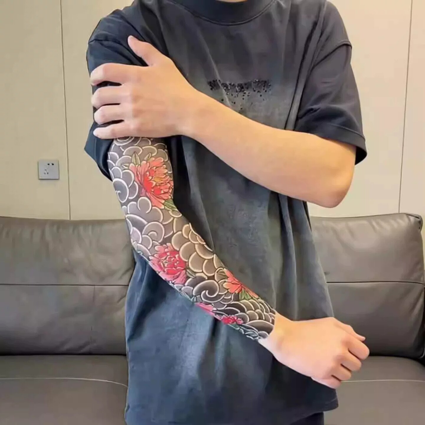 仿真花臂纹身防晒袖套男夏季超薄无痕防护冰袖纹身袖套运动透气