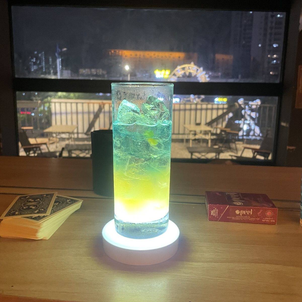 发光杯垫鸡尾酒威士忌LED灯酒杯灯座发光底座闪光酒吧七彩灯座