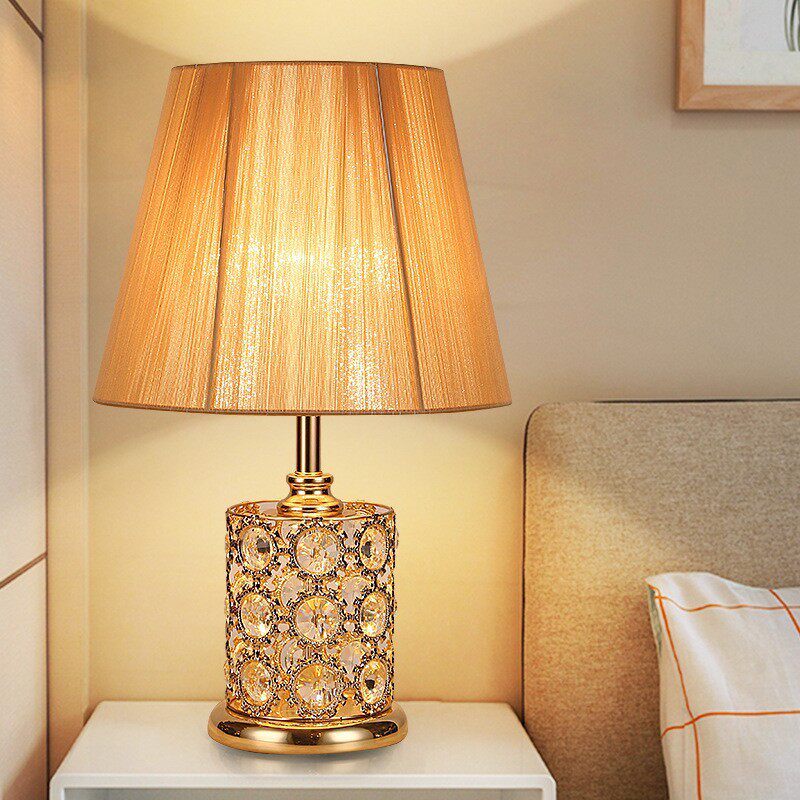 卧室床头台灯精致时尚现代简约水晶灯轻奢高级感浪漫主卧复古结婚