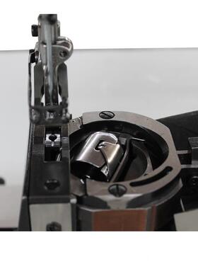 定制厚料工业缝纫机单针GA204-37综立柱式合送料缝特厚料机工纫业