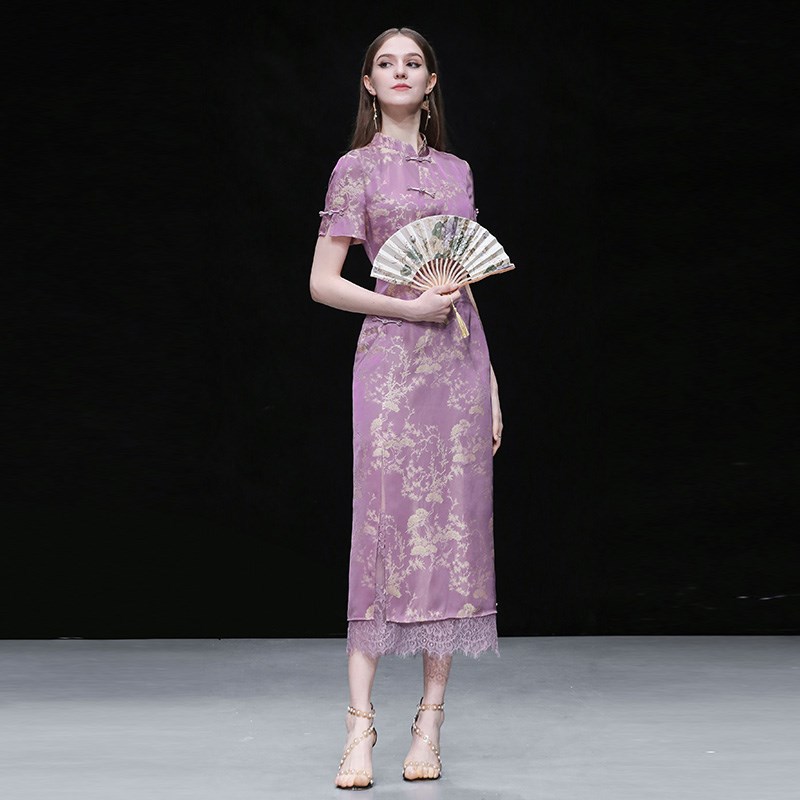 2025夏季新款新中式国风立领提花短袖收腰直筒开衩提花旗袍连衣裙