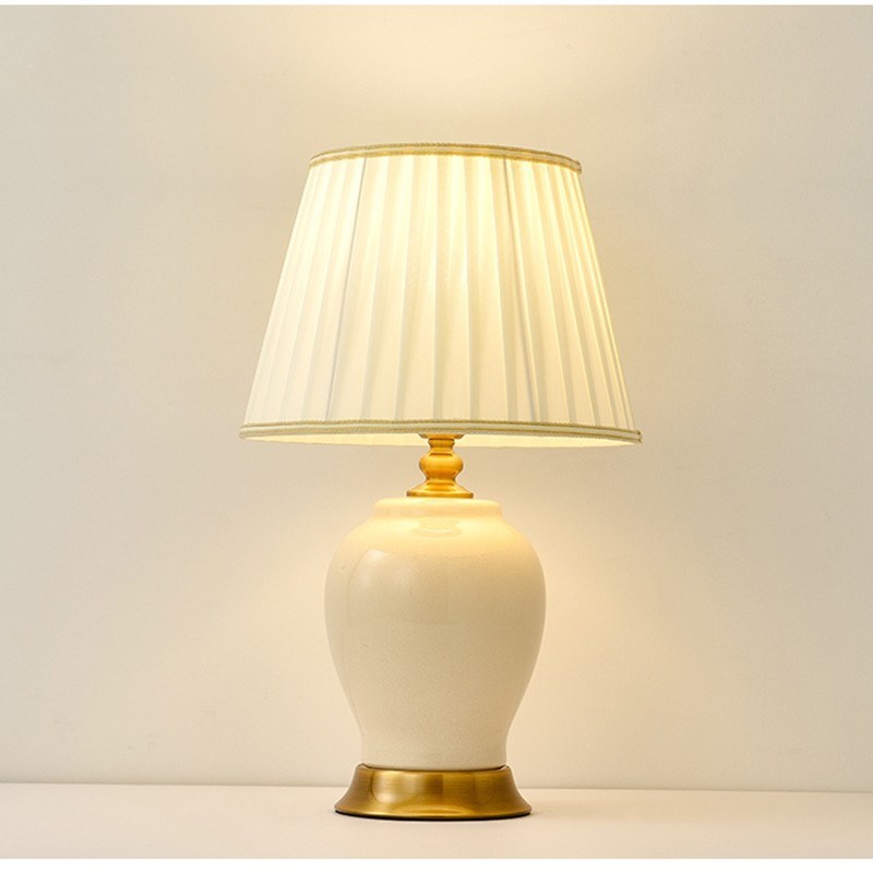 卧室床头台灯简约轻奢现代美式高级感网红温馨结婚高端主卧床头灯