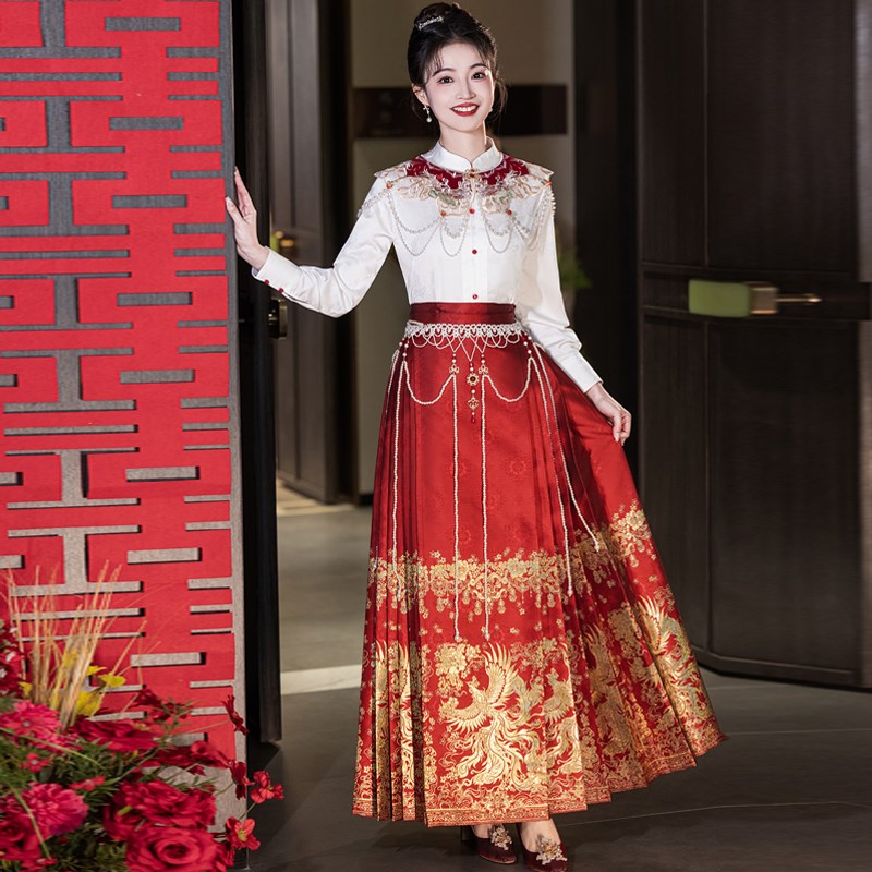 汉服女新中式马面裙套装敬酒服新娘红色小个子结婚订婚礼服裙春夏