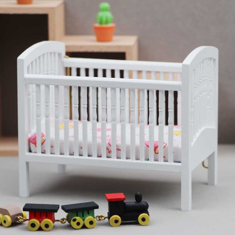 1:12娃娃屋dollhouse迷你家具模型微缩家具儿童房场景白色小人床
