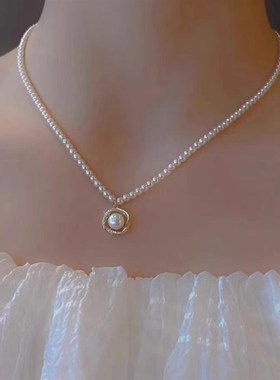 珍珠项链轻奢小众赫本风装饰颈链女款2024新款网红爆款配饰锁骨链