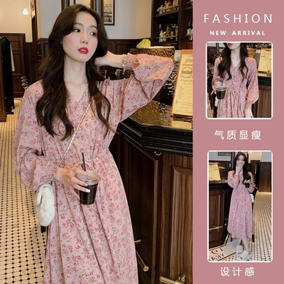 哺乳期碎花连衣裙春秋季产后潮妈哺乳衣外出辣妈款冬装外穿喂奶裙