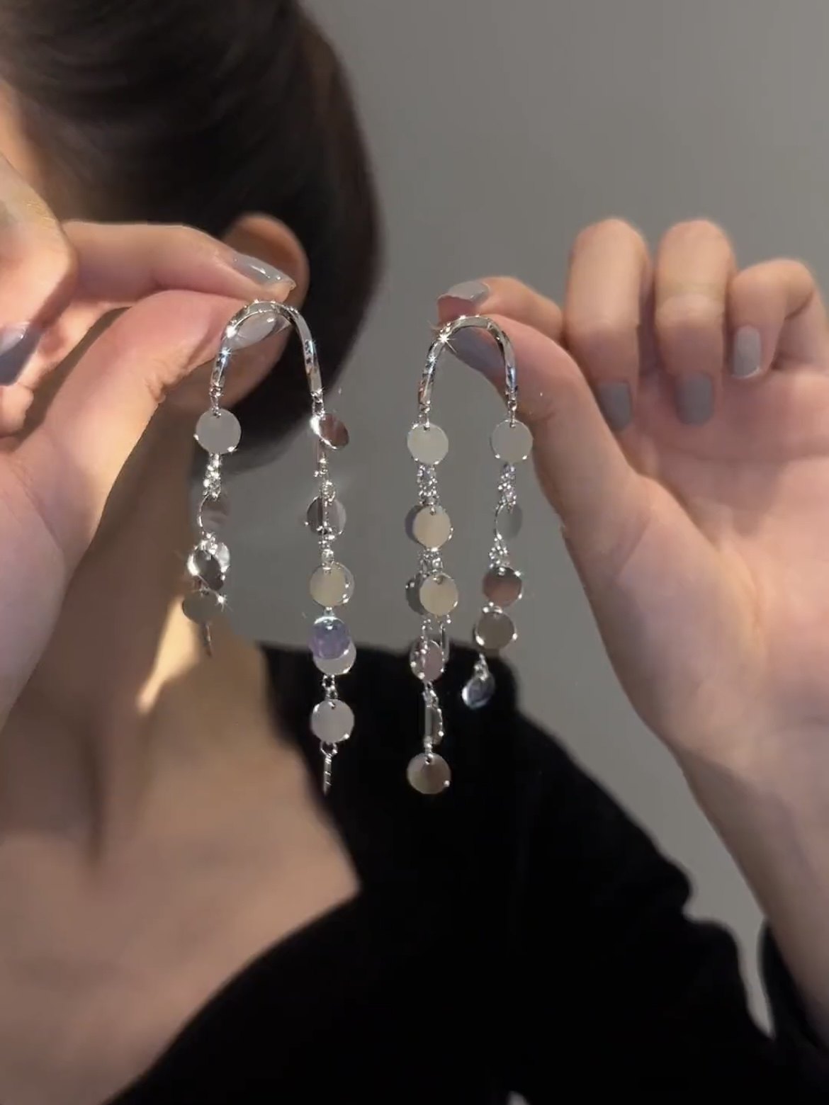 银色圆片几何亮片吊坠流苏耳环女2023年新款潮个性百搭精致耳钉女,饰品/流行首饰/时尚饰品新,耳环,淘宝优惠券,粉丝福利购,淘宝优惠卷