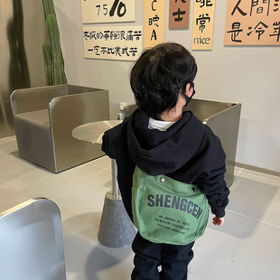 小男孩包包时尚复古帆布s字母单肩包可爱女童外出游玩斜挎包配饰