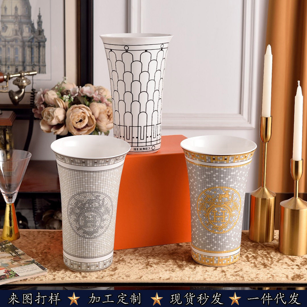 欧式新马赛克骨瓷花瓶客厅玄关摆件书房别墅轻奢简约桌面摆件花器