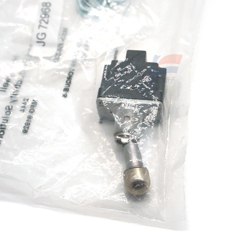 1TL1-2D 型扭动开关用于控制车辆灯光