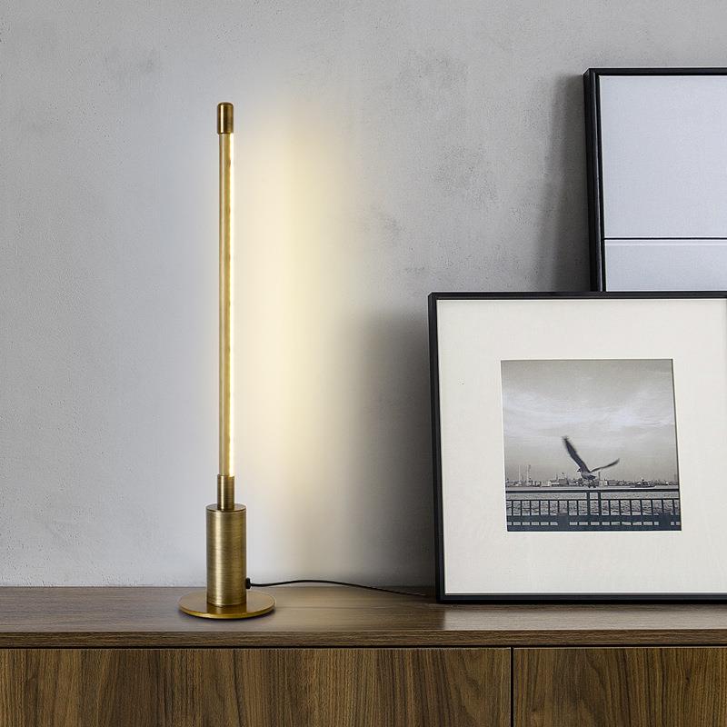 创意装饰台灯北欧卧室床头客厅后现代简约led书房线条遥控氛围灯