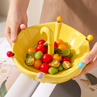 陶瓷水果盘配备不锈钢叉