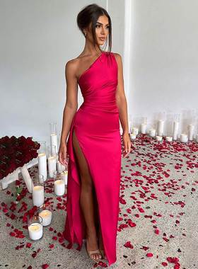 Slim sloping shoulder split satin dress斜肩开叉缎面连衣裙女