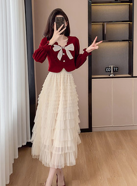 秋冬套装女小个子穿搭一整套丝绒上衣服层层M网纱蛋糕半身裙两件
