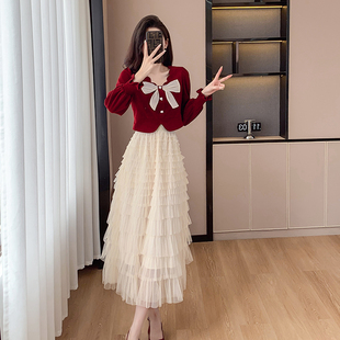 秋冬套装女小个子穿搭一整套丝绒上衣服层层M网纱蛋糕半身裙两件
