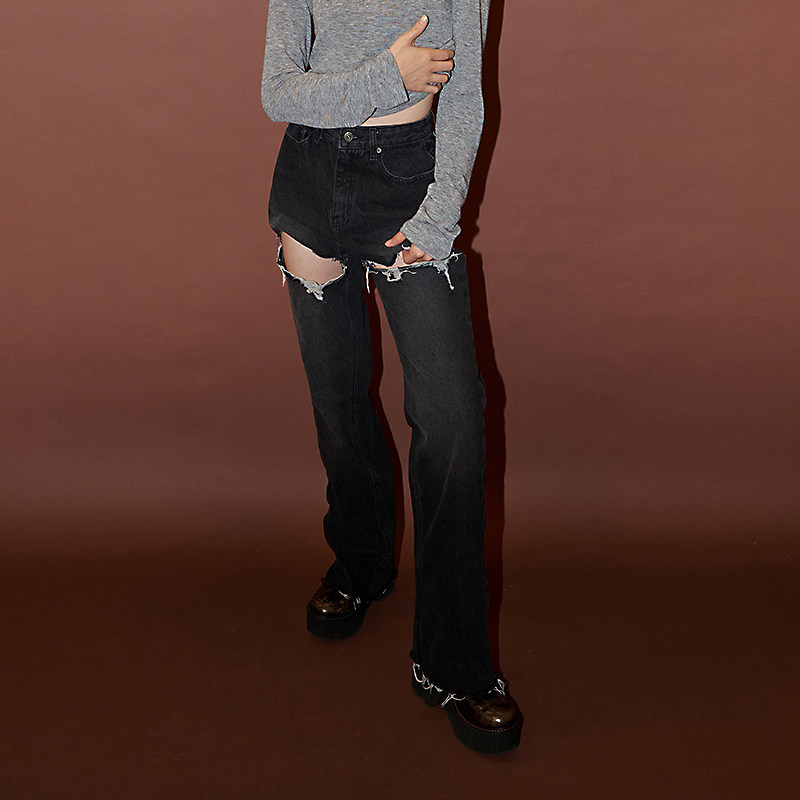 Mathieu韩国黑色破洞牛仔裤女秋季新款显瘦设计感休闲微喇裤子