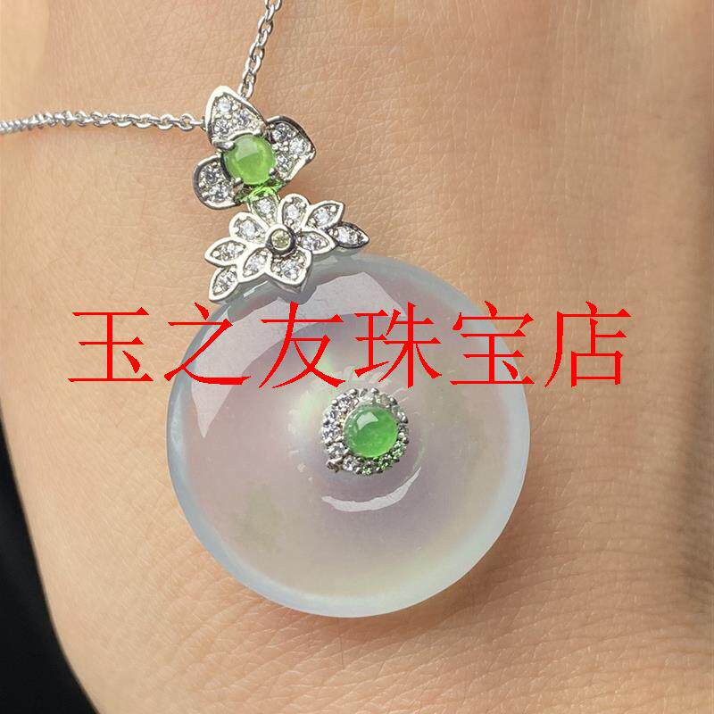 缅甸高端翡翠色玉石冰浅晴水白月光平安扣吊坠银镶嵌老坑女款玉坠