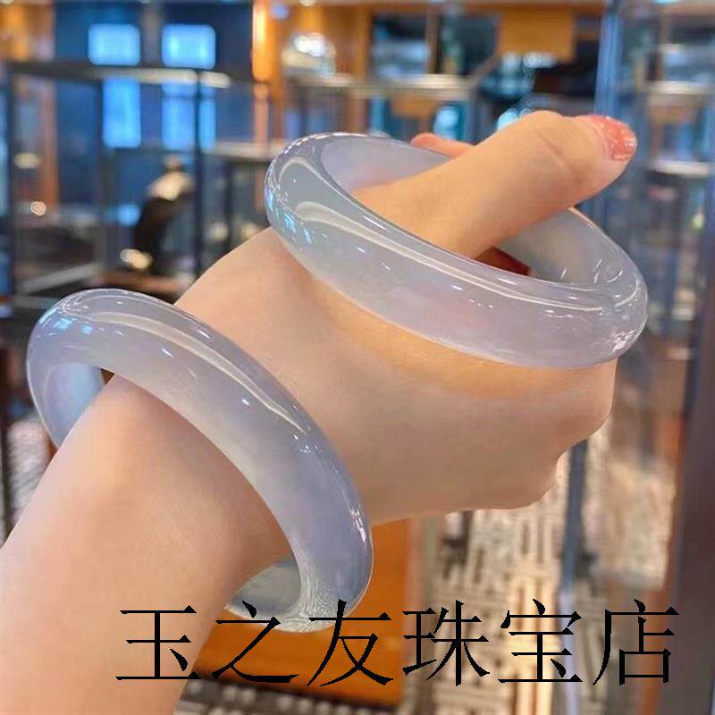 缅甸精选翡翠色清新白冰玉镯子珠宝冰种正圈贵妃白月光浅绿玉手镯