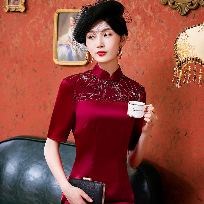 日本品质特价婚宴装蕾丝旗袍女新款婚礼高端喜妈妈礼服年轻大码夏