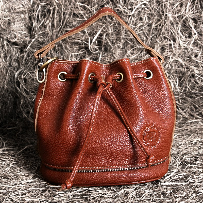 藏皮客手提包女真皮头层牛皮质感手工时尚斜挎小众菜篮子水桶包包