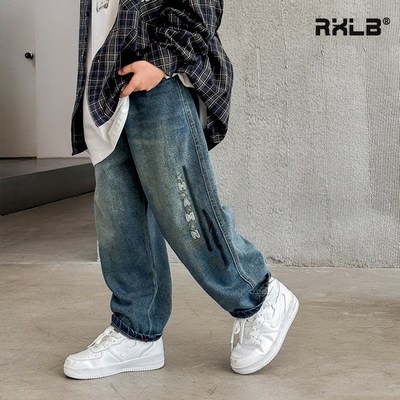 儿童简约水洗蓝牛仔裤刺绣破洞男童2024春秋老Q爹裤潮童装百搭裤