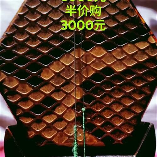 金奖二胡王根兴厂胡锦东q获得学院演奏家都使用明清家具旧料老红