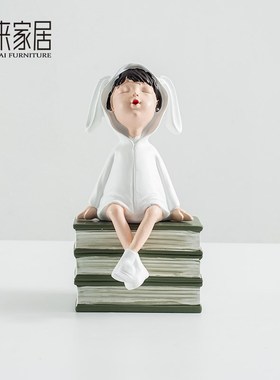现代简约可爱女孩摆m件创意卡通树脂工艺品样板间卧室儿童房装饰