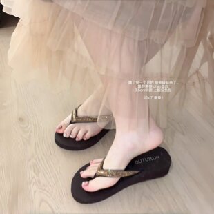 不累脚巨好看人字拖厚底女夏外穿高级感配裙子海边沙滩防滑凉拖鞋