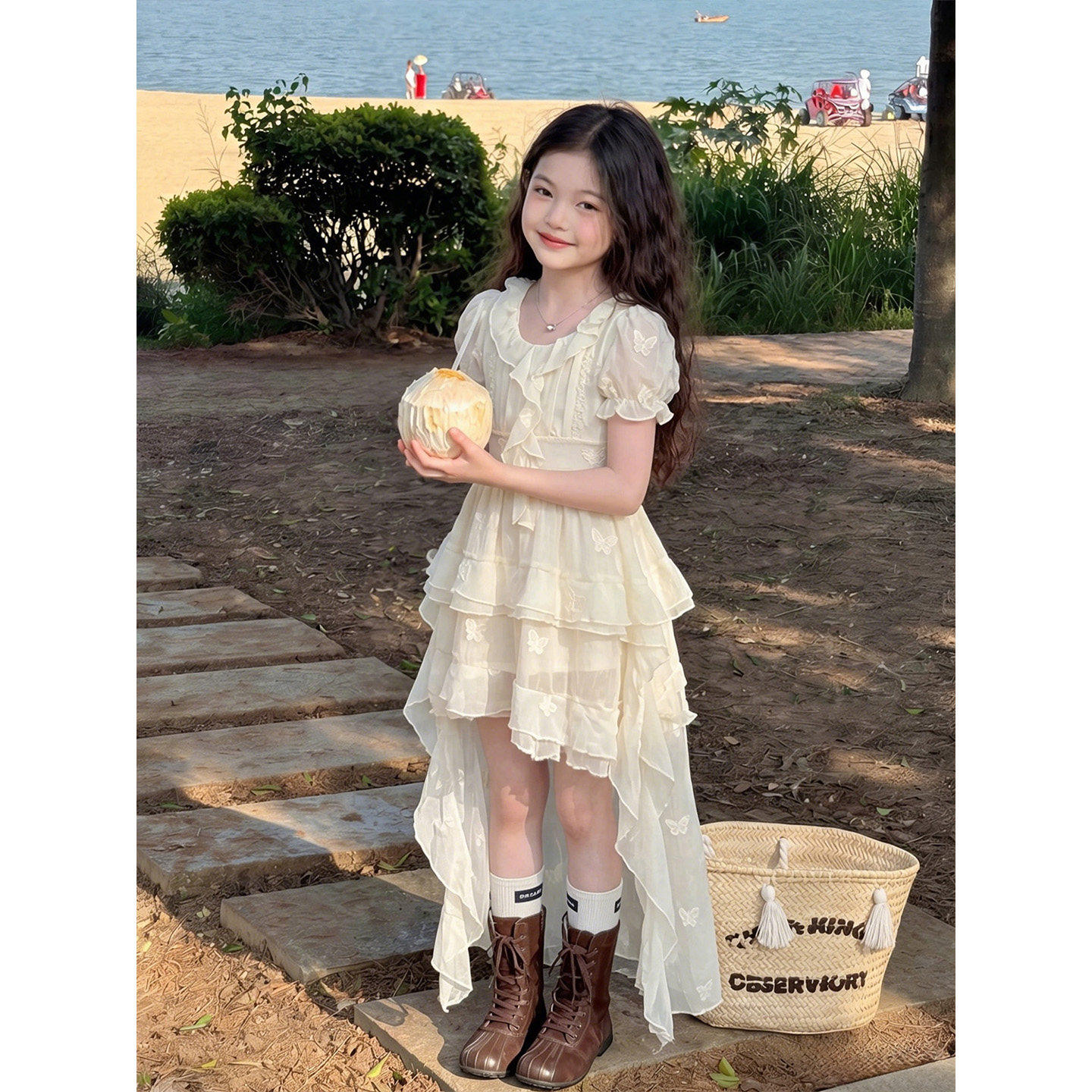 女童连衣裙夏季2026新款儿童绝美公主裙夏装女孩富家千金感燕尾裙