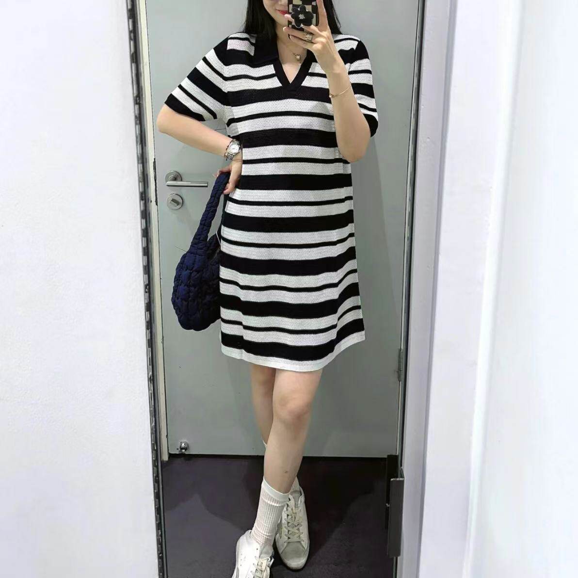 CS女装标准版型镂空混纺针织